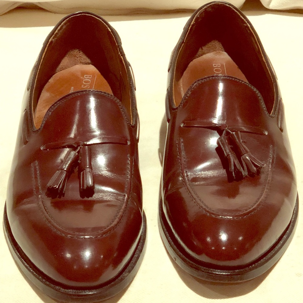 Men’s slip on dress shoes